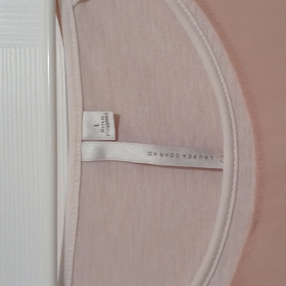 Open shoulder top - Picture 2 of 7